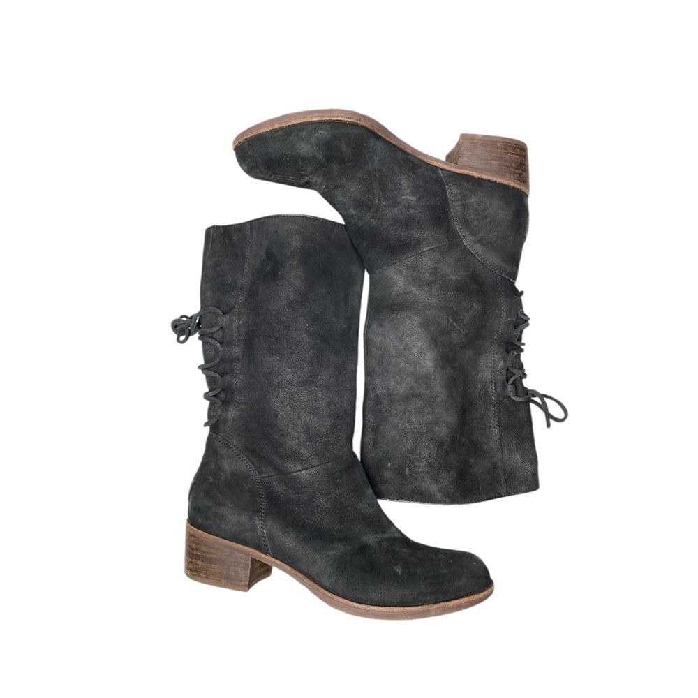UGG Black  Suede Cary‎ heeled boot size 10